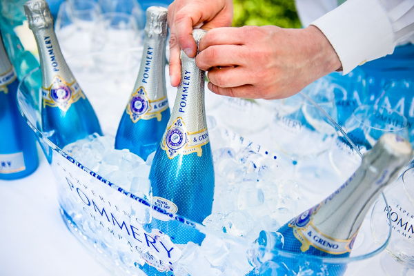 ❤️ Champagne on ice ❄️❤️